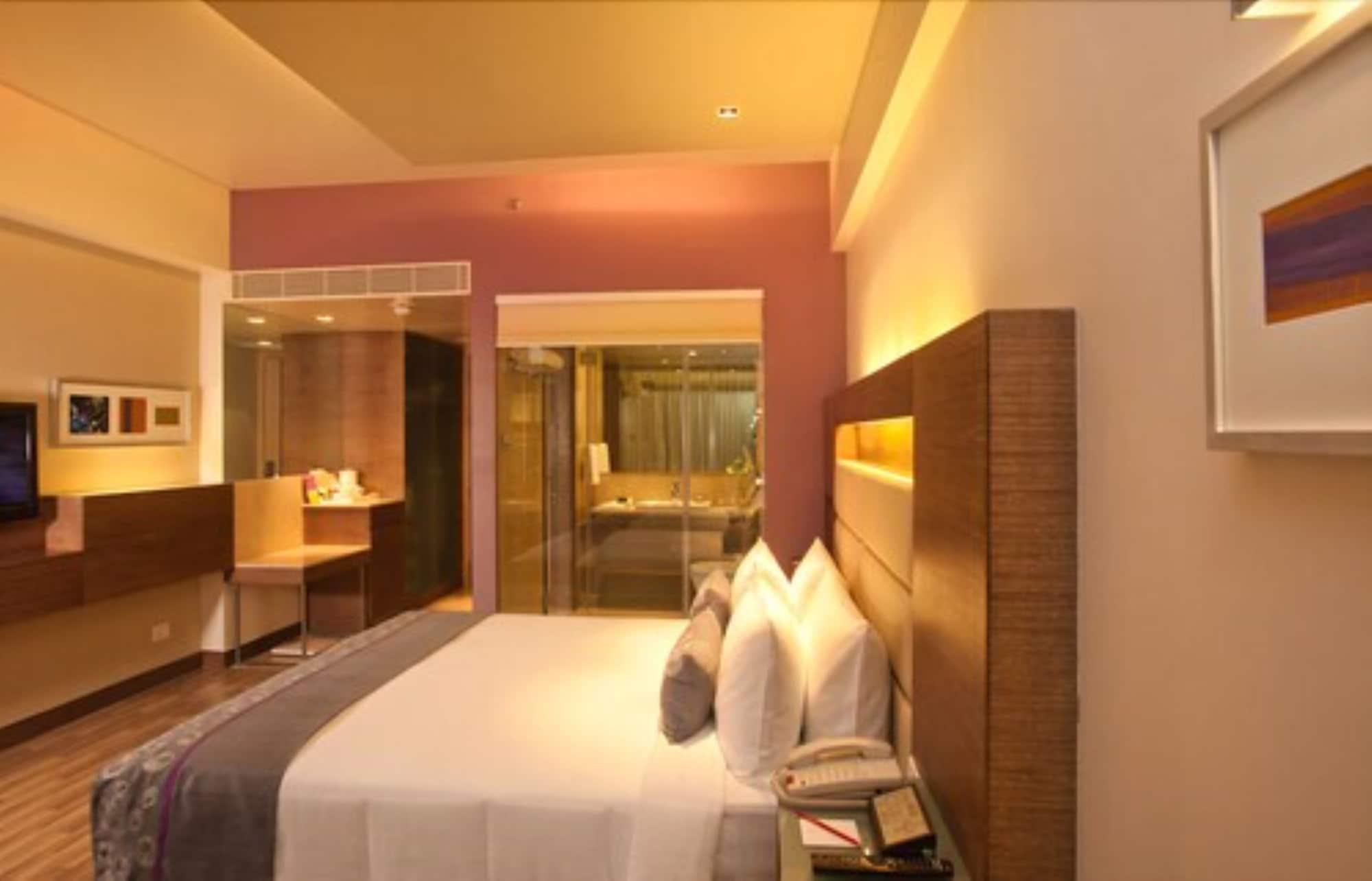 מלון Pullman Chennai Anna Salai - Premium Brand By Accor מראה חיצוני תמונה