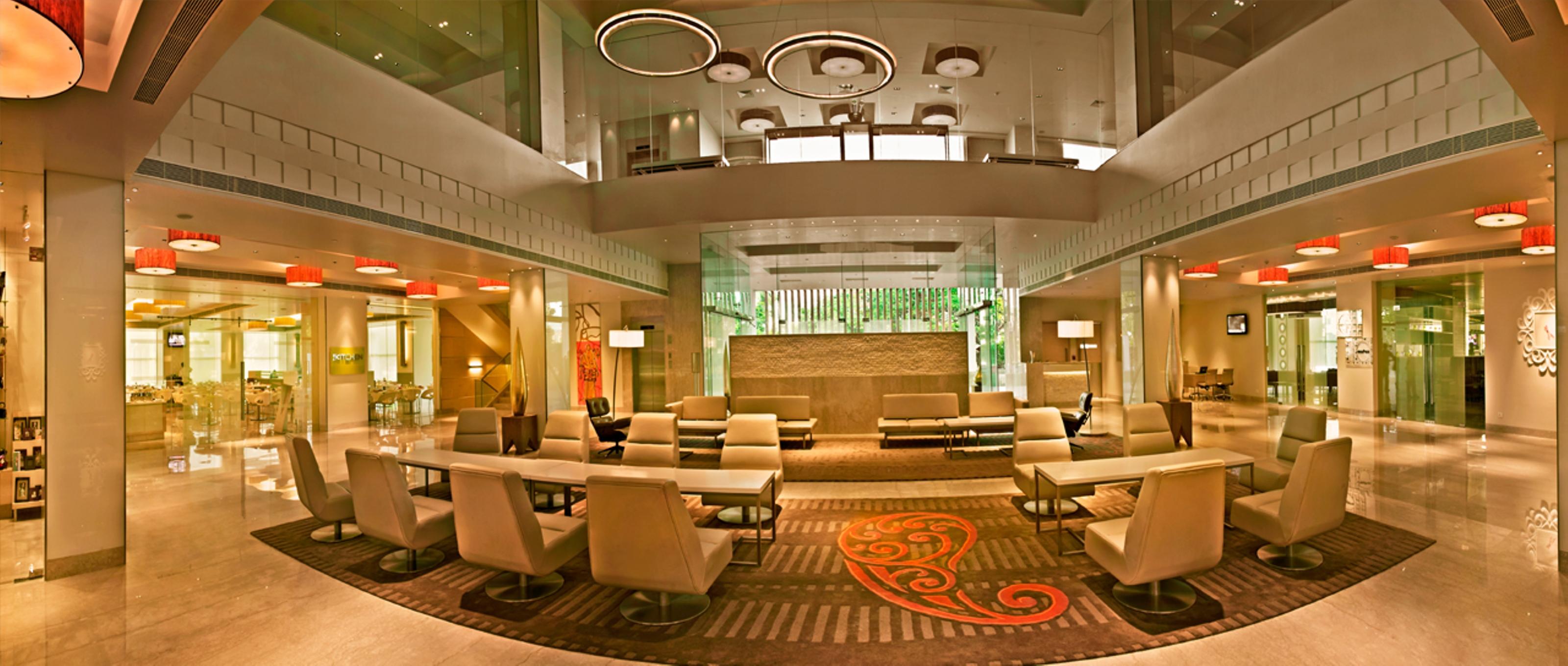 מלון צ'נאי The Raintree, Anna Salai מראה חיצוני תמונה